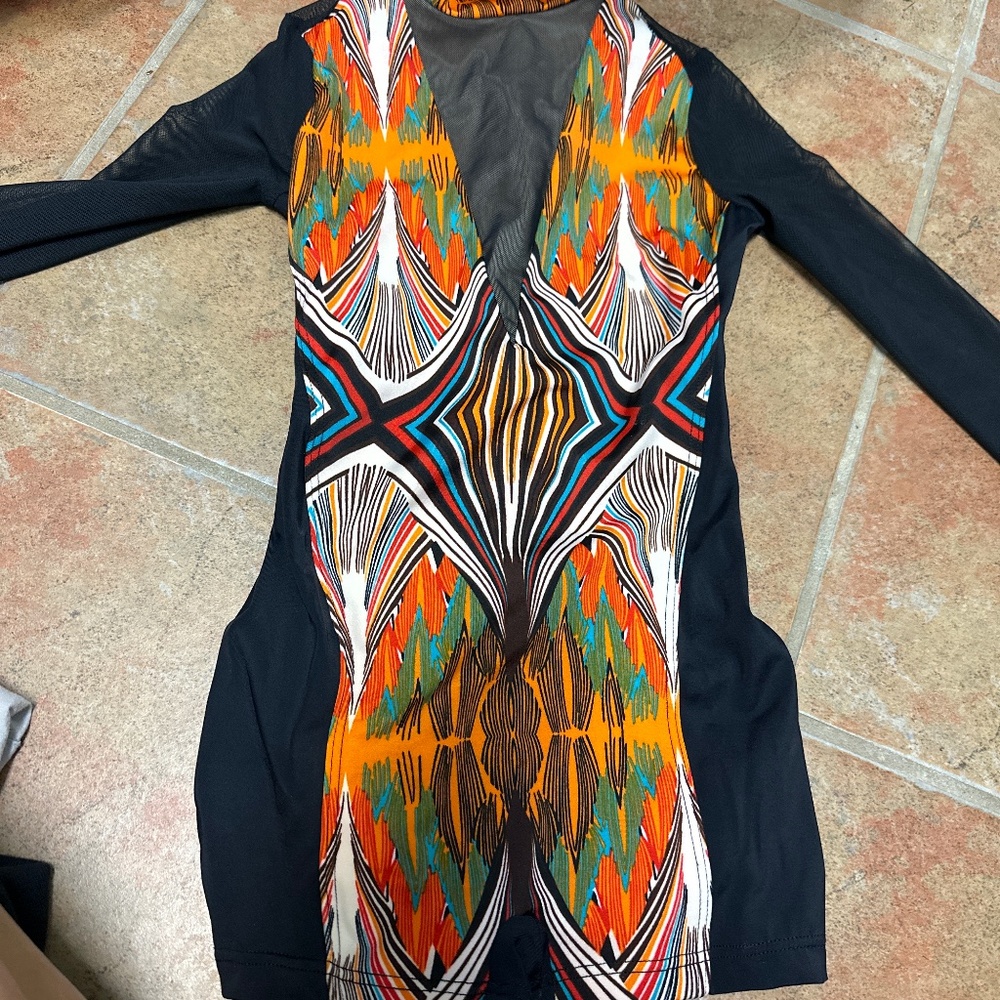 Weissman Kids Costume Multicolor Abstract Patterned Leotard with Black Sleeves